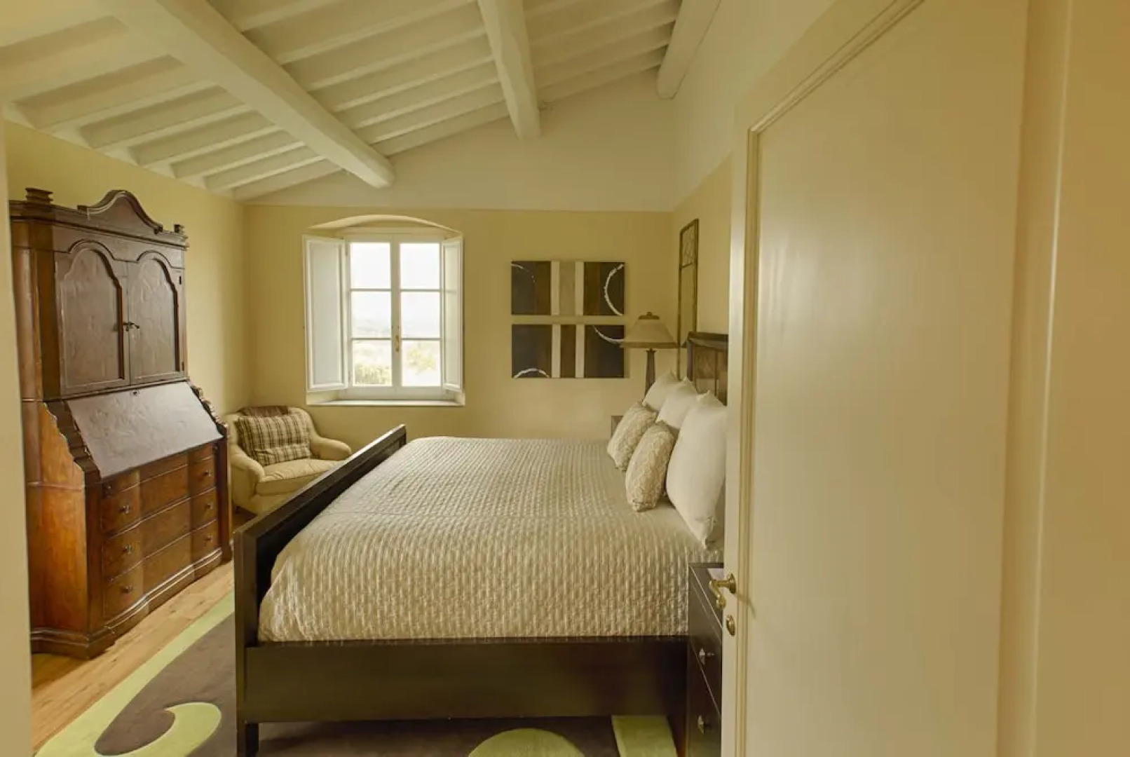 Villa Oliveto - Five Bedroom Home