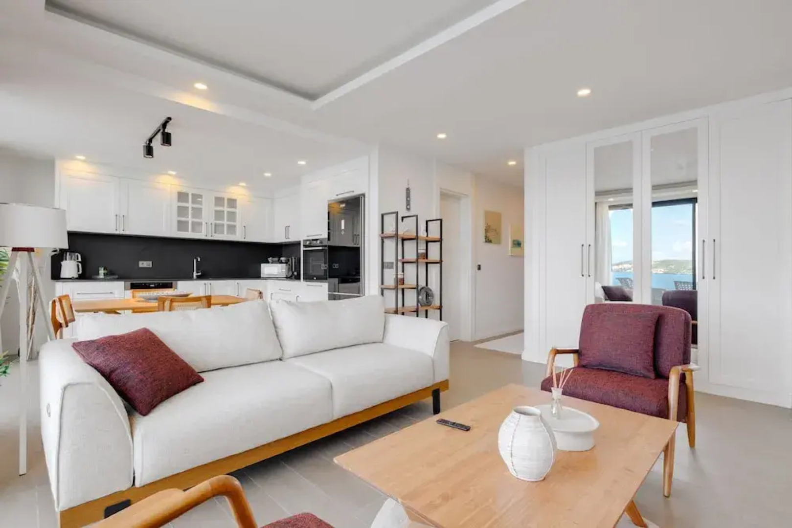 Luxury Waterfront House 9 min to Yalikavak Marina