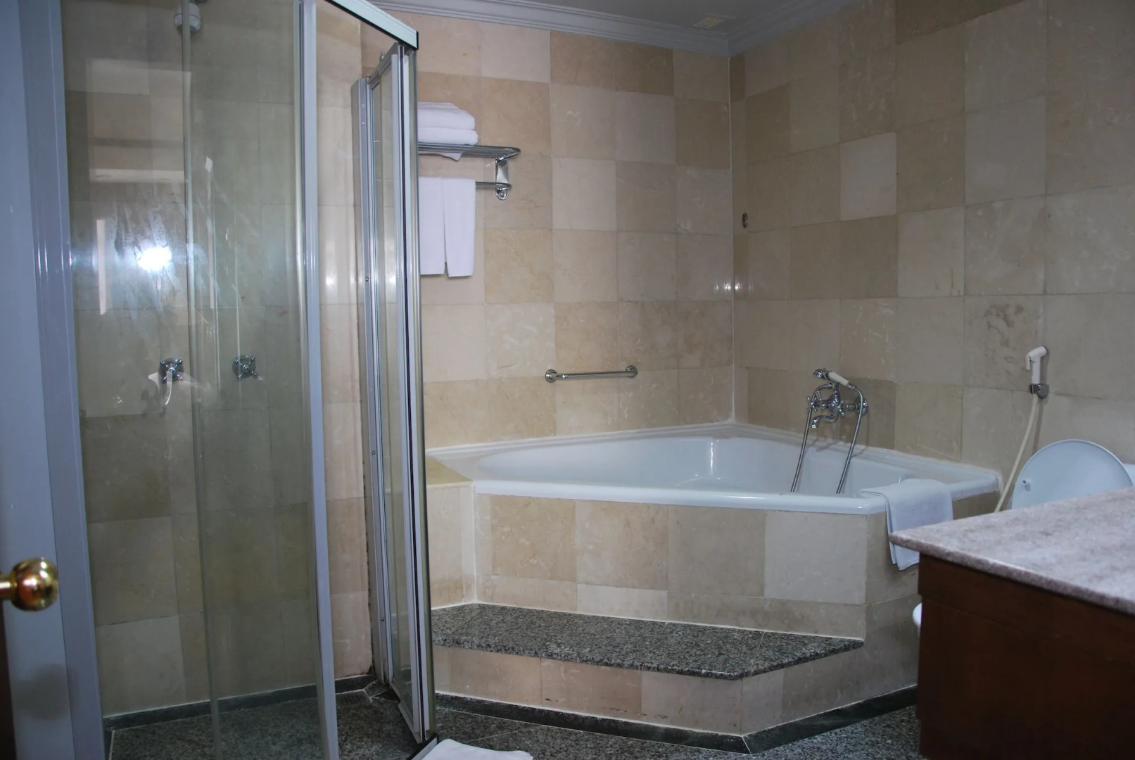 Planet Holiday Hotel & Residence