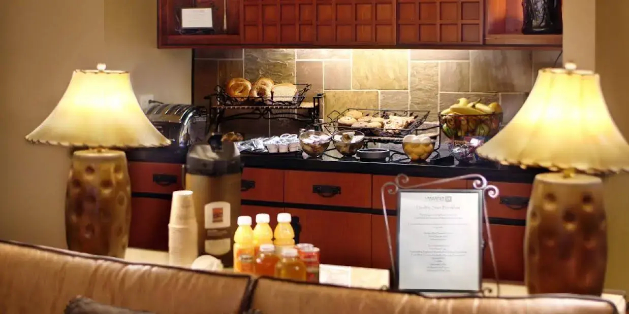 Larkspur Landing Extended Stay Suites Hillsboro