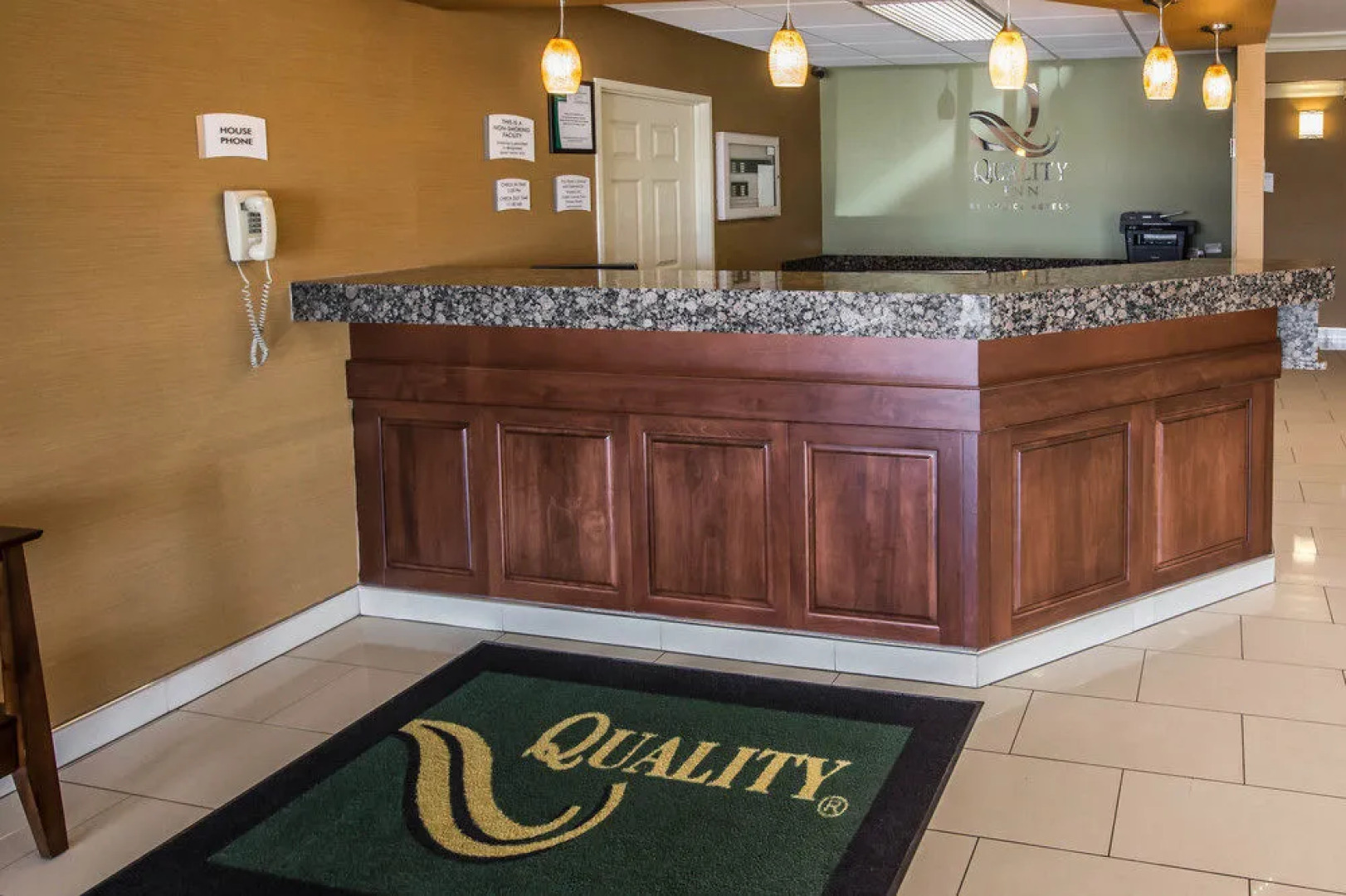 Quality Inn & Suites South