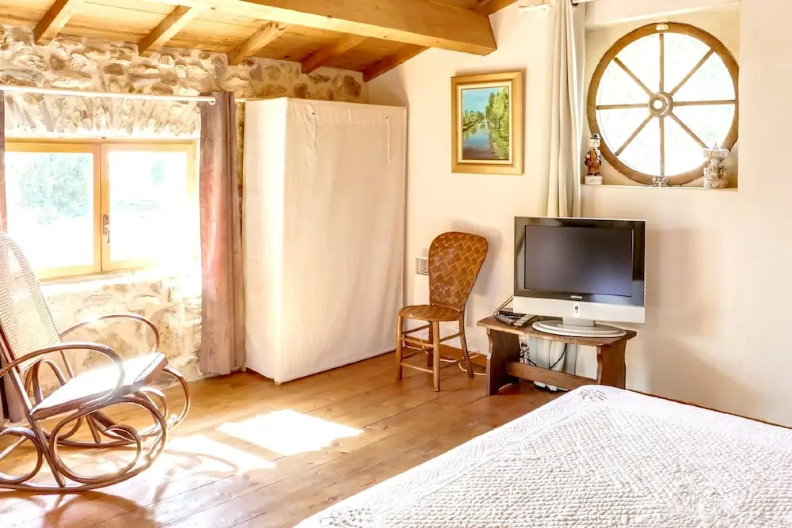 House With one Bedroom in Pougnadoresse, With Pool Access, Furnished T