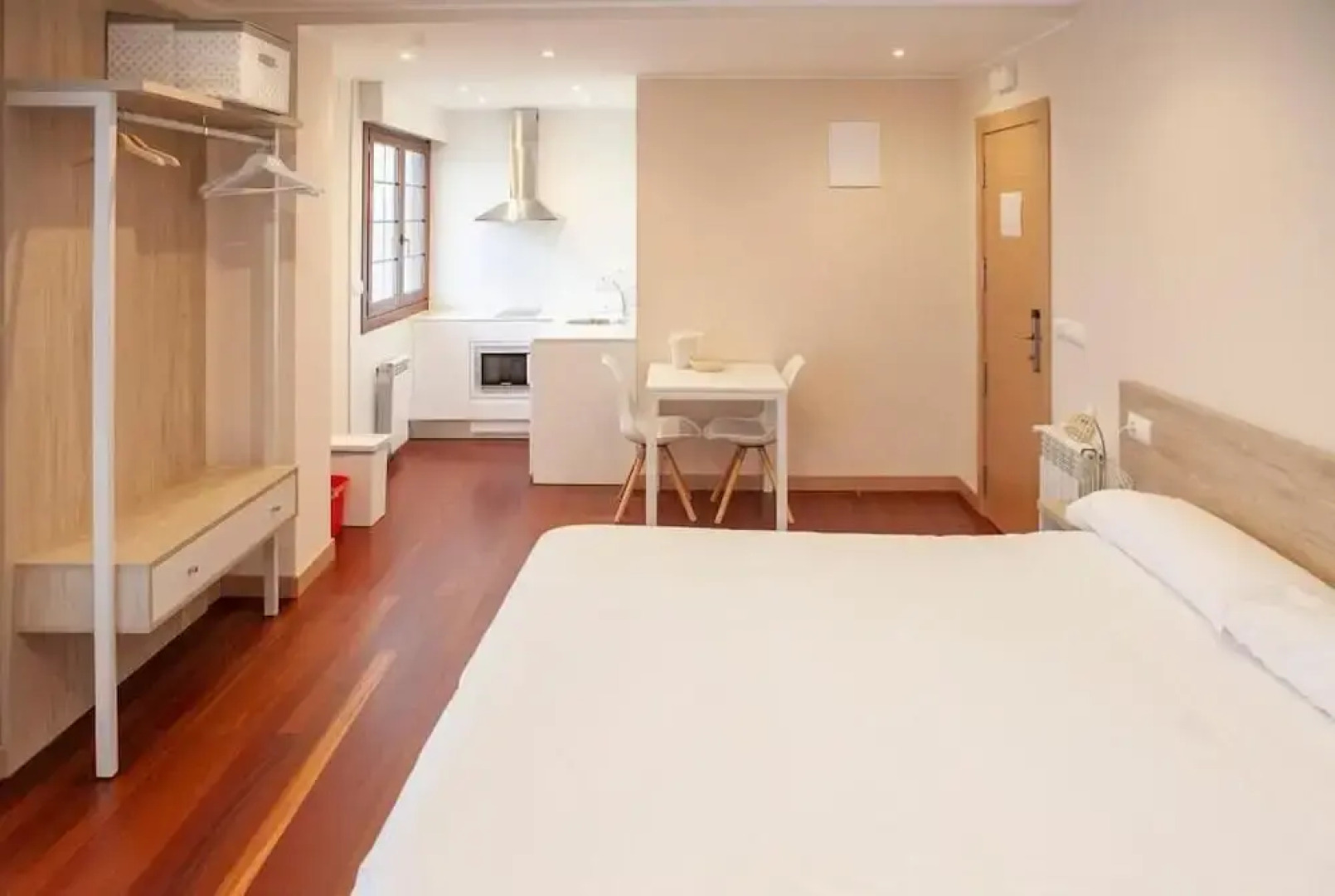 Apartamentos La Canal