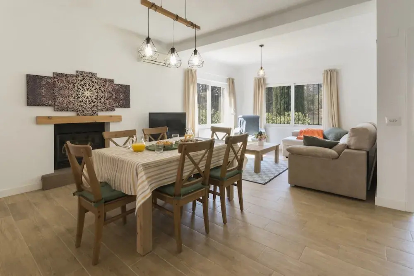 Cova De L Aire in La Drova