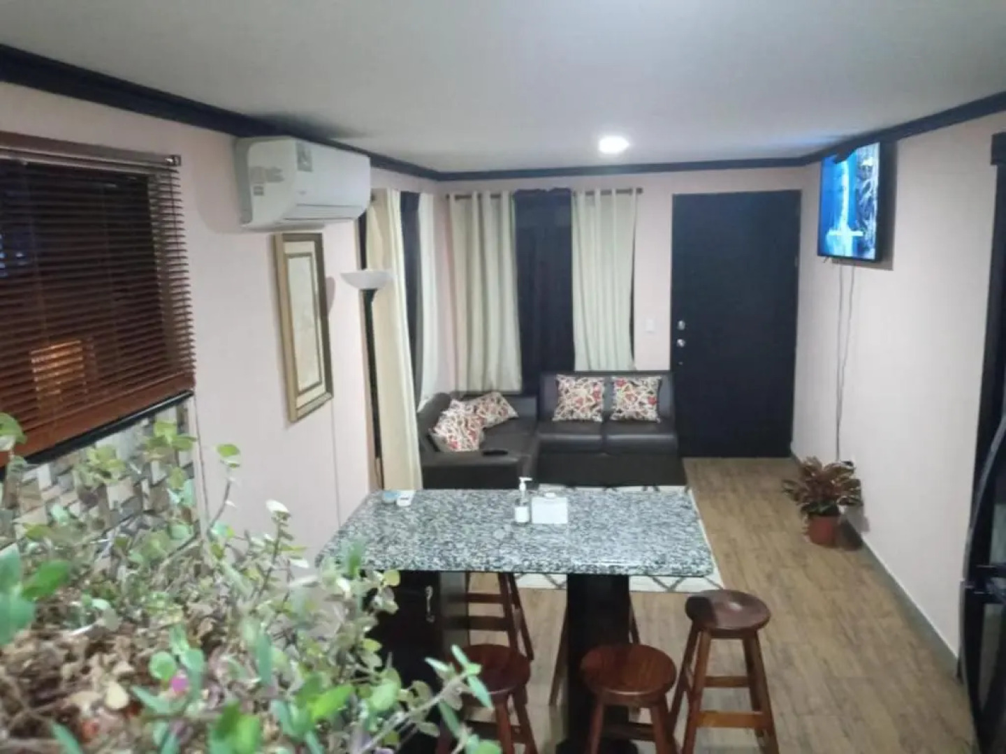 San Gabriel Apartments