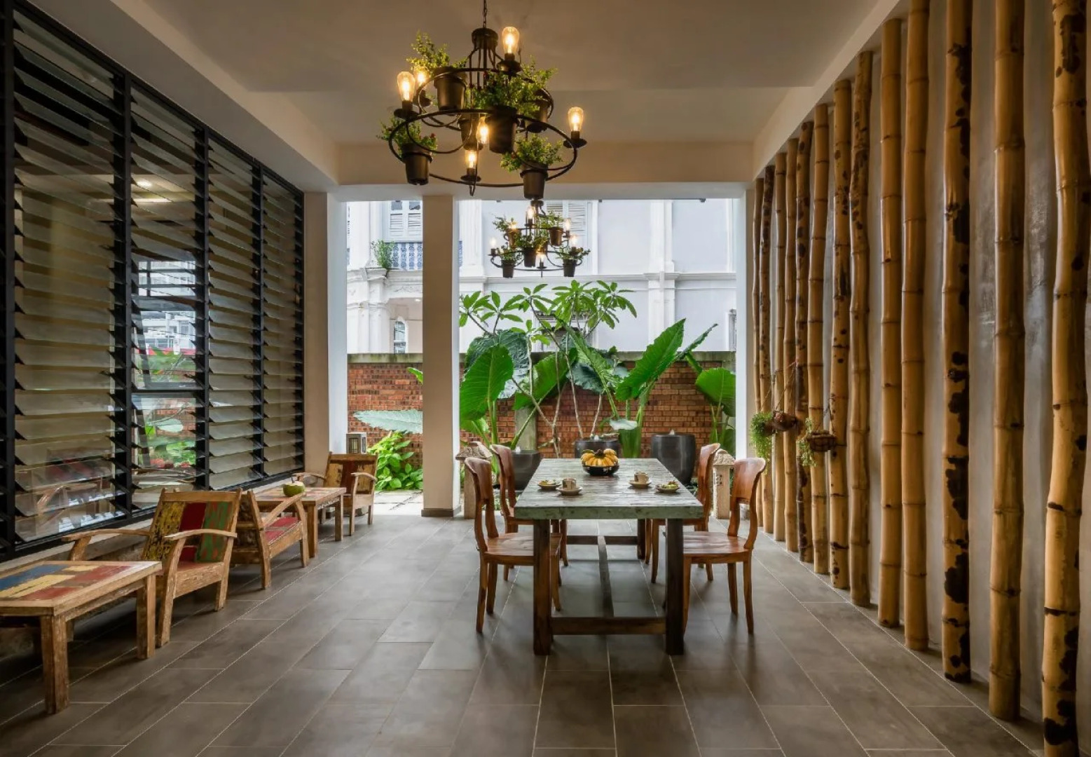 Treasures Hotel and Suites