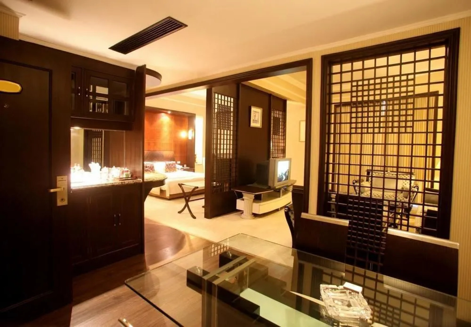 International Grand Hotel