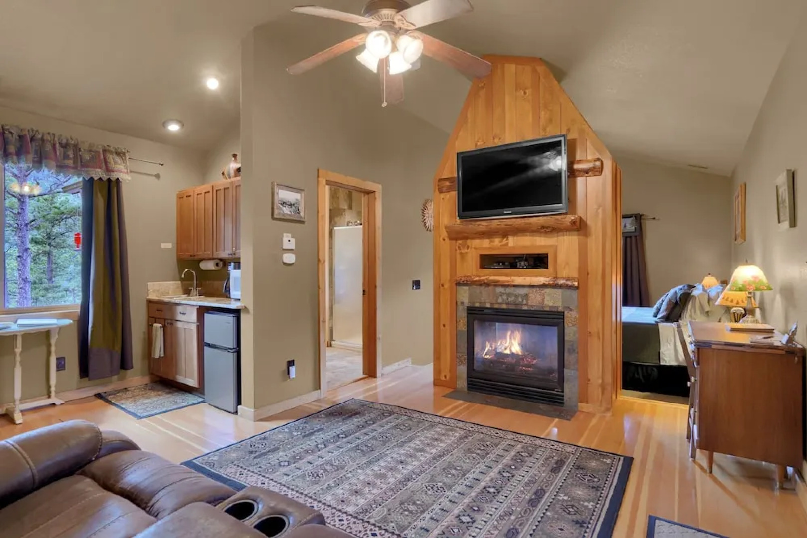 Rocky Mountain Lodge