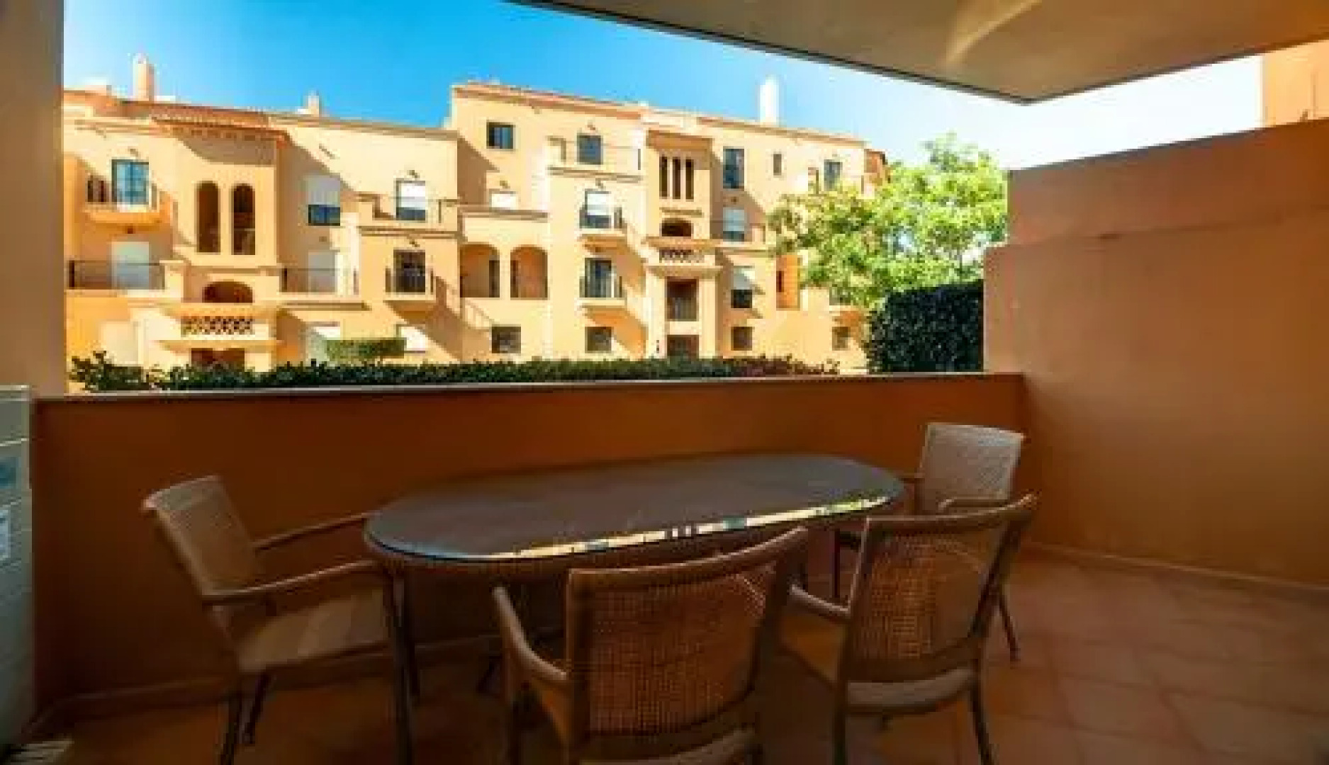 Baia Luxury Apartments