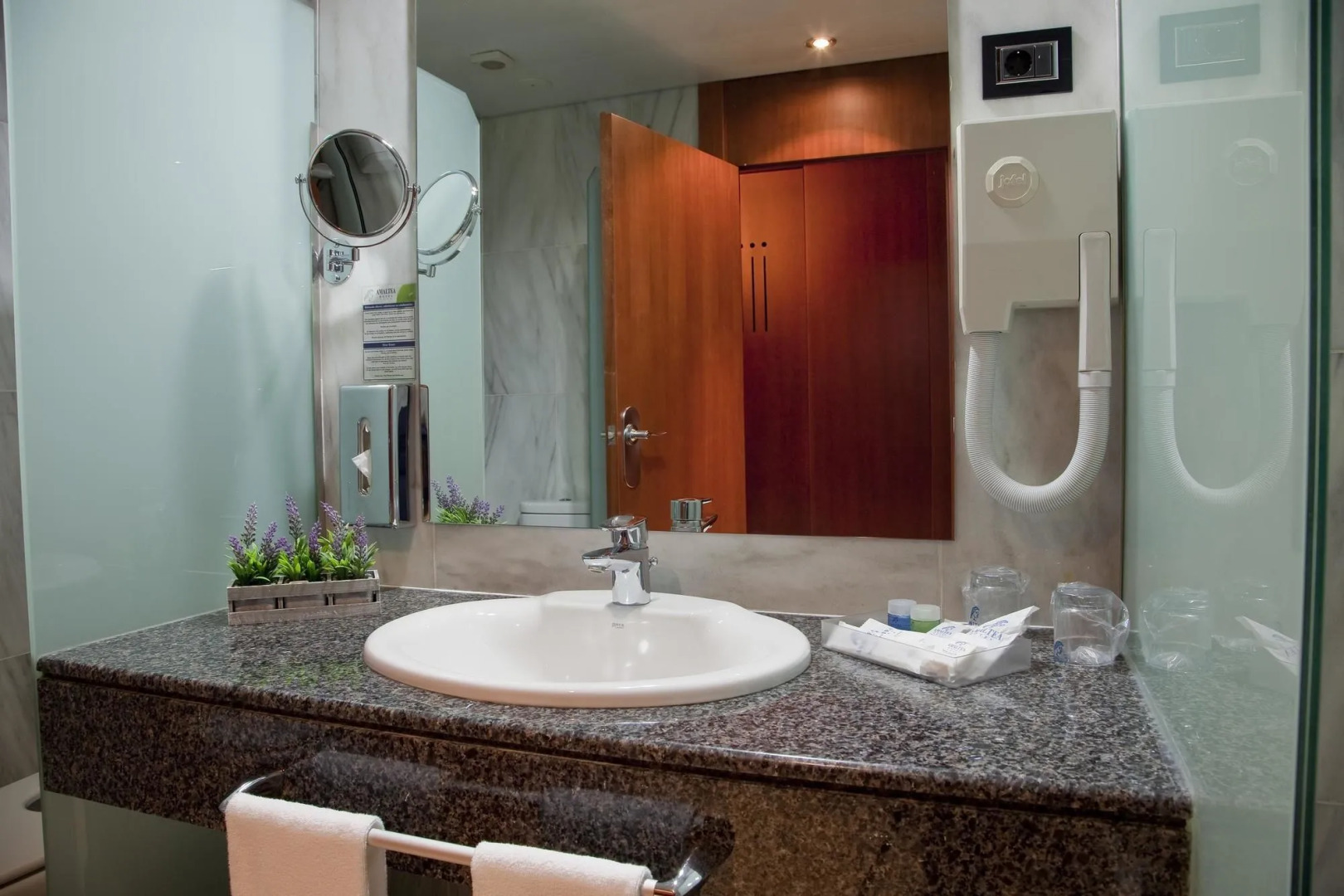 Hotel Jardines de Amaltea