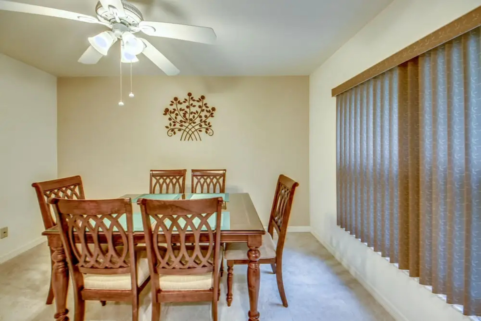 Charter Club Condo - Roelens Vacations