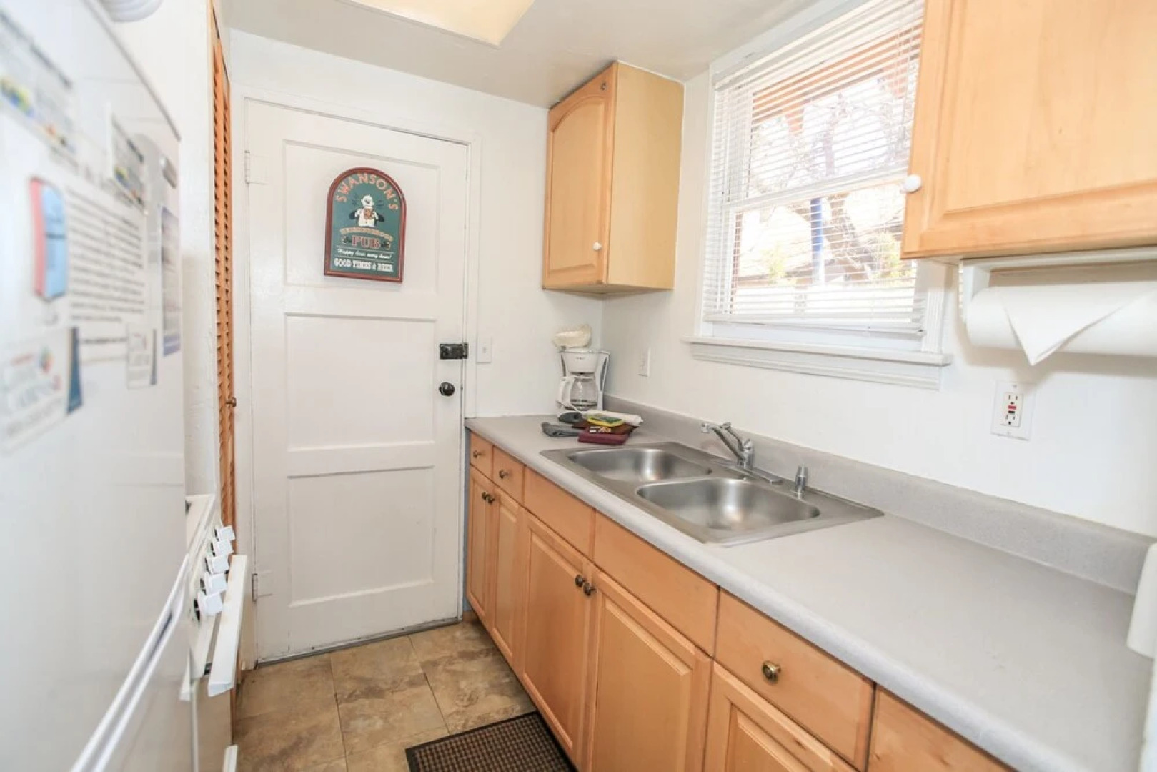 A Honeymooners Hideaway by Big Bear Cool Cabins