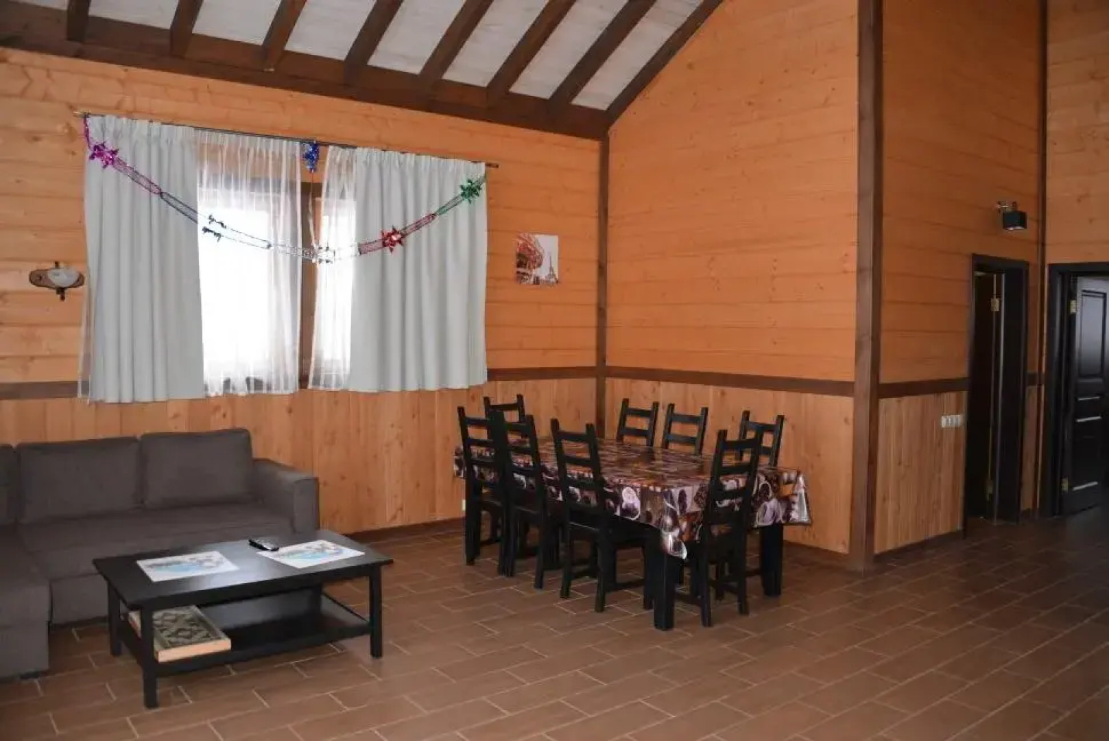 Коттедж А7 на базе отдыха Новинки Парк