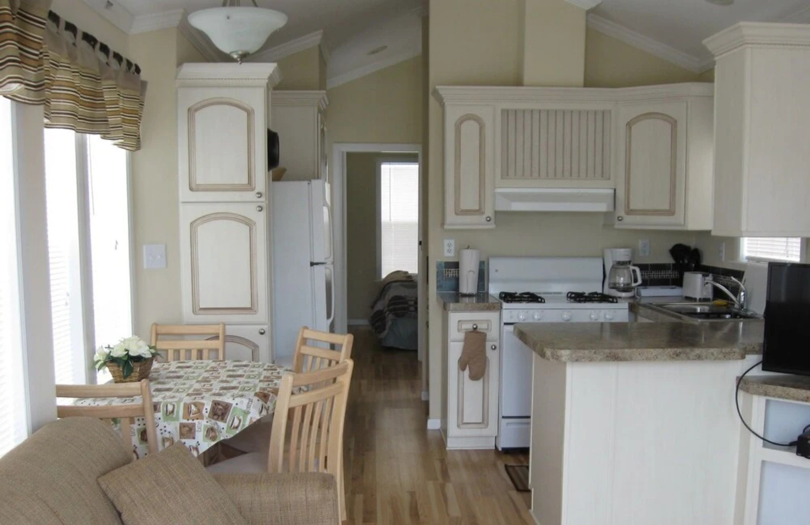 Harbor Lakes RV Resort