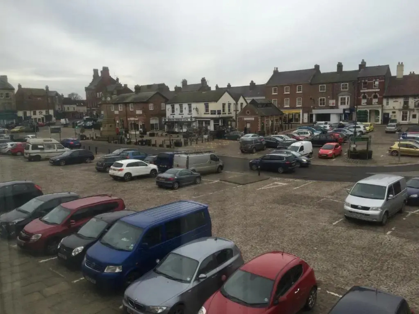 The Three Tuns Hotel Wetherspoon