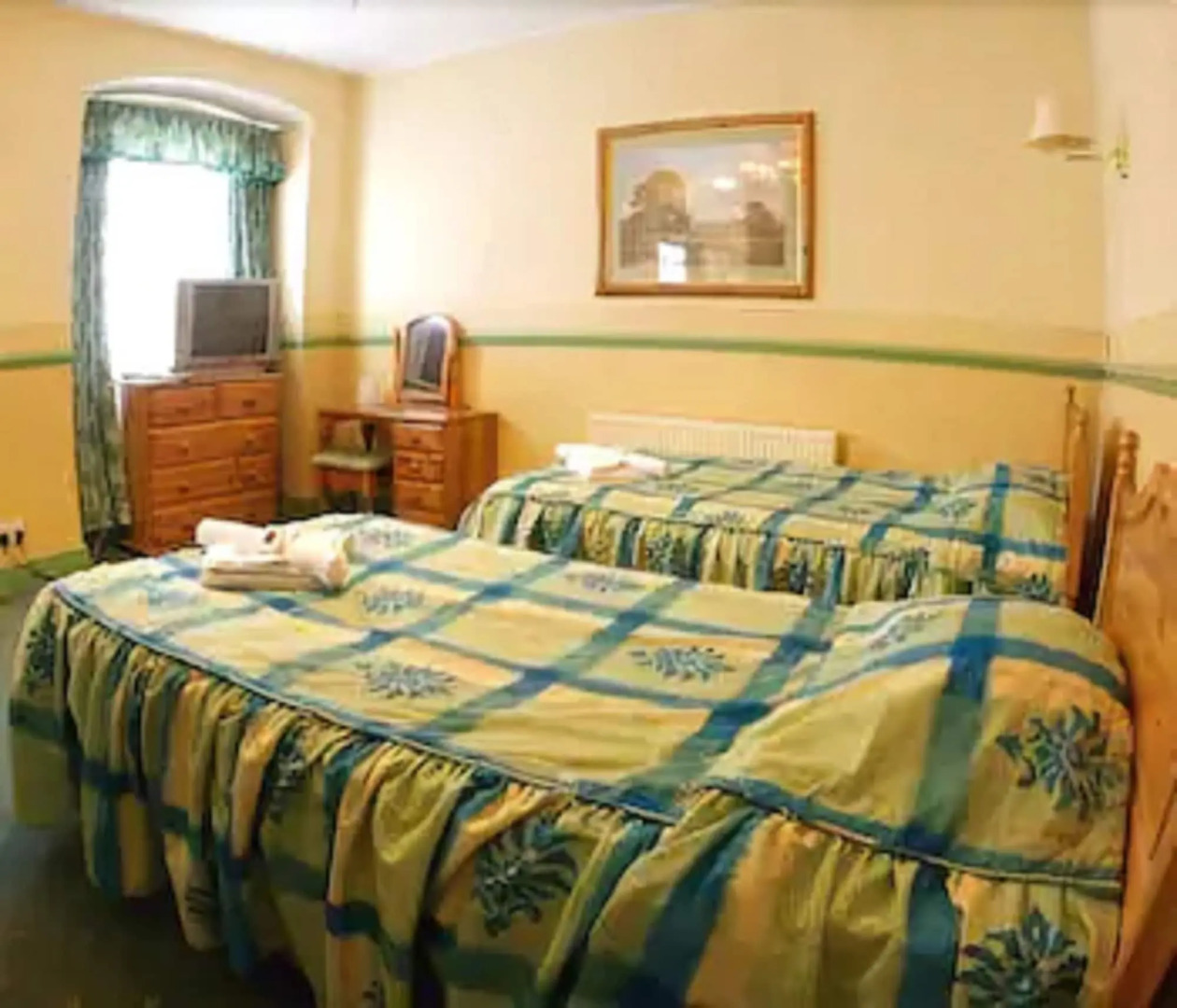 Radstock Hotel – RelaxInnz