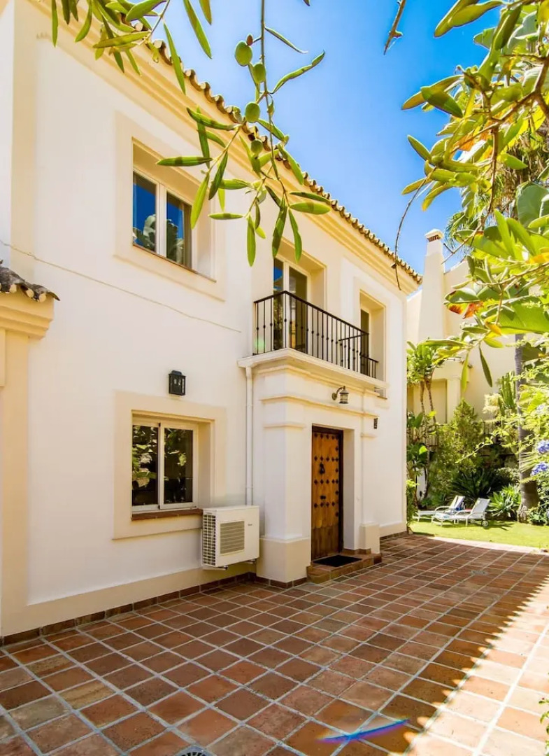 SBCC 2 bedroom villa with breathtaking views Roomservice