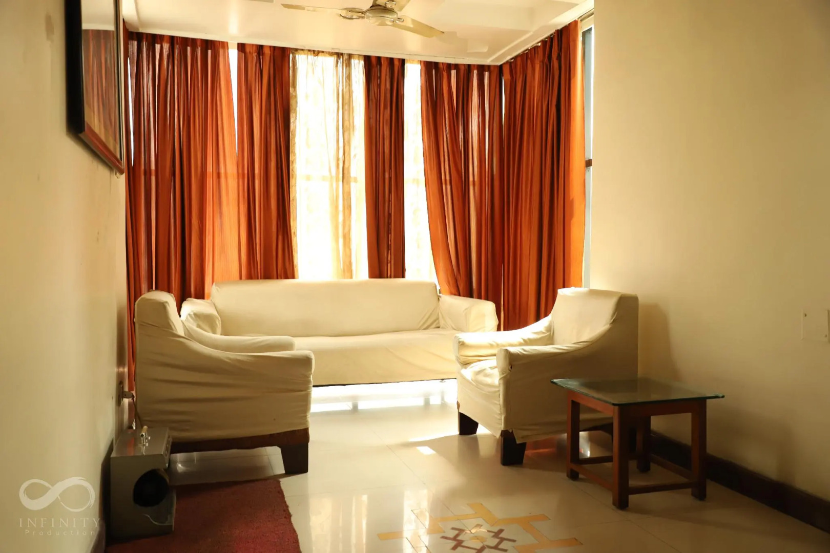 Blue Diamond The Hotel