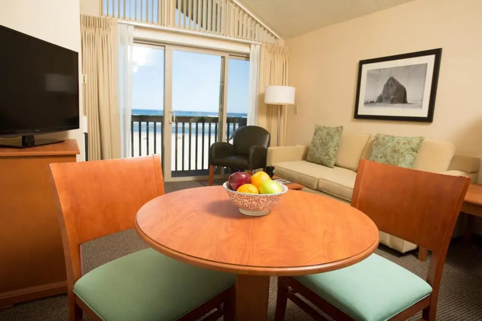 Schooner's Cove Inn