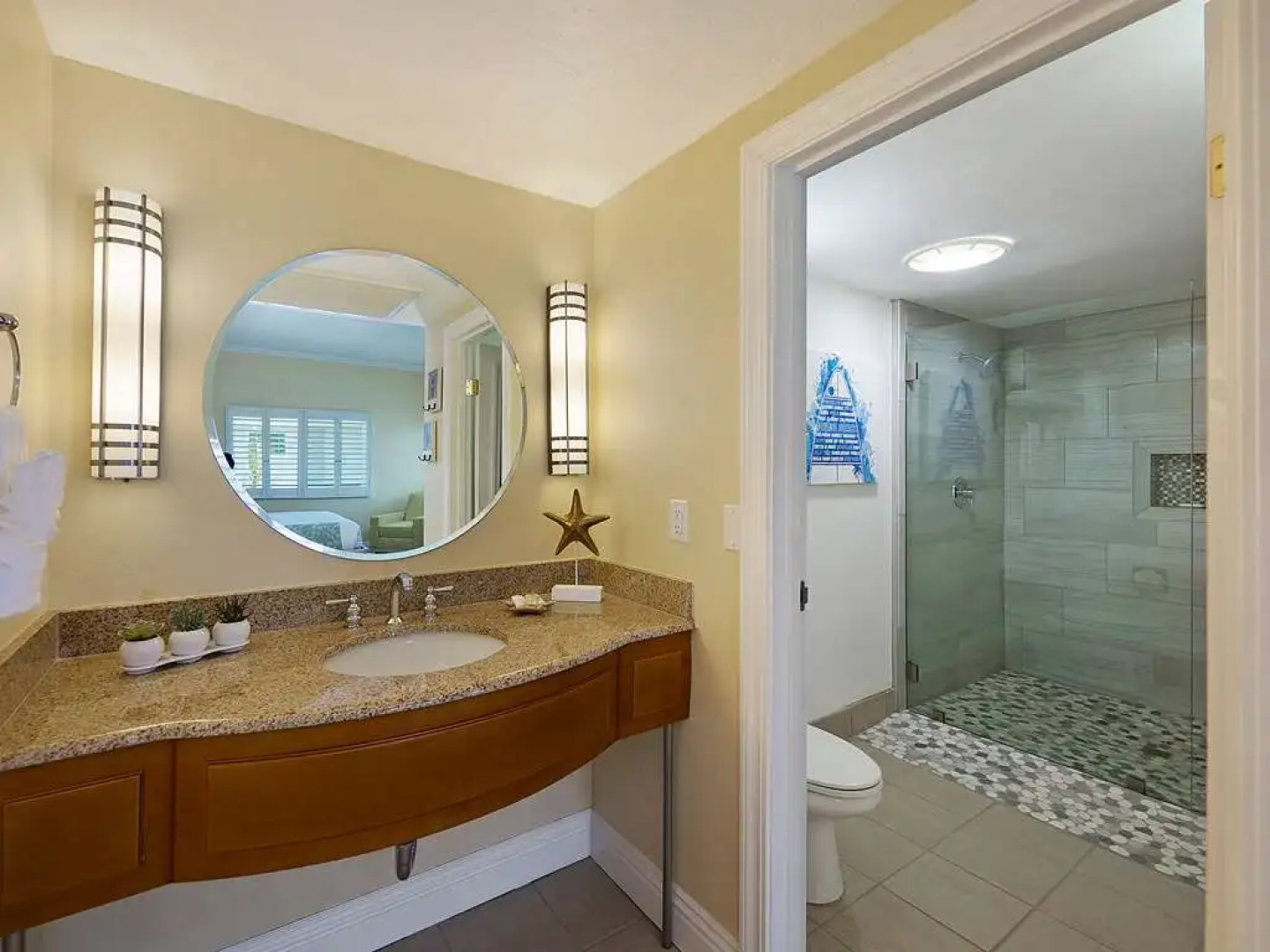 Pismo Lighthouse Suites