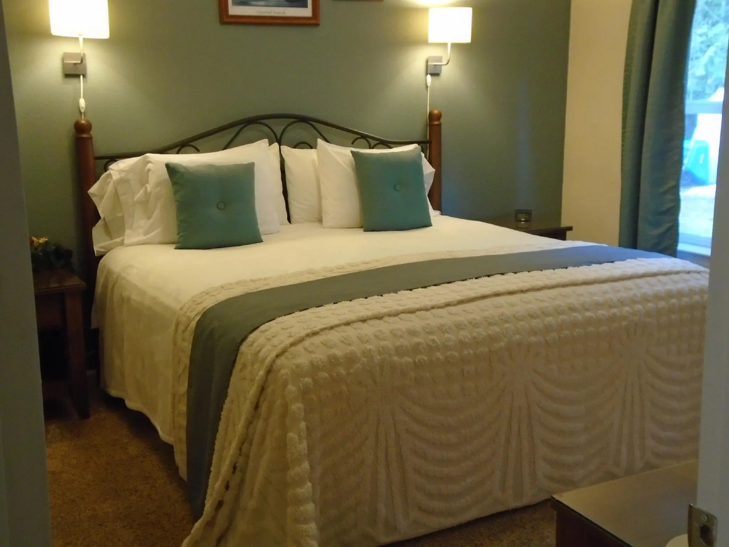 Amber Lights Bed and Breakfast