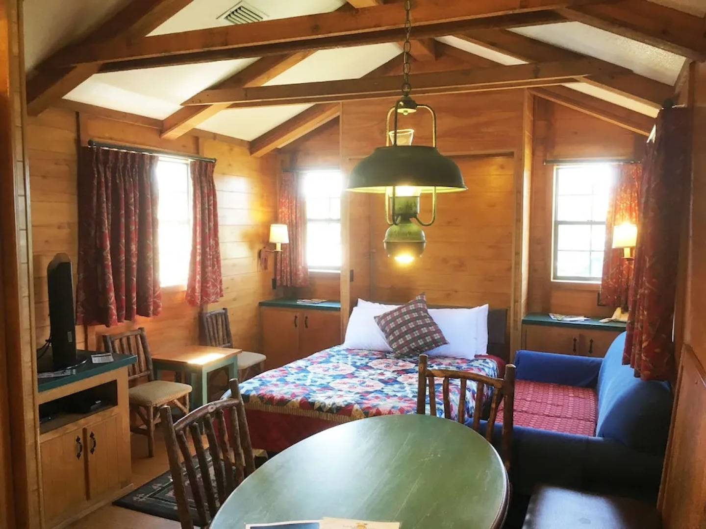 Lake Seminole Country Cabins