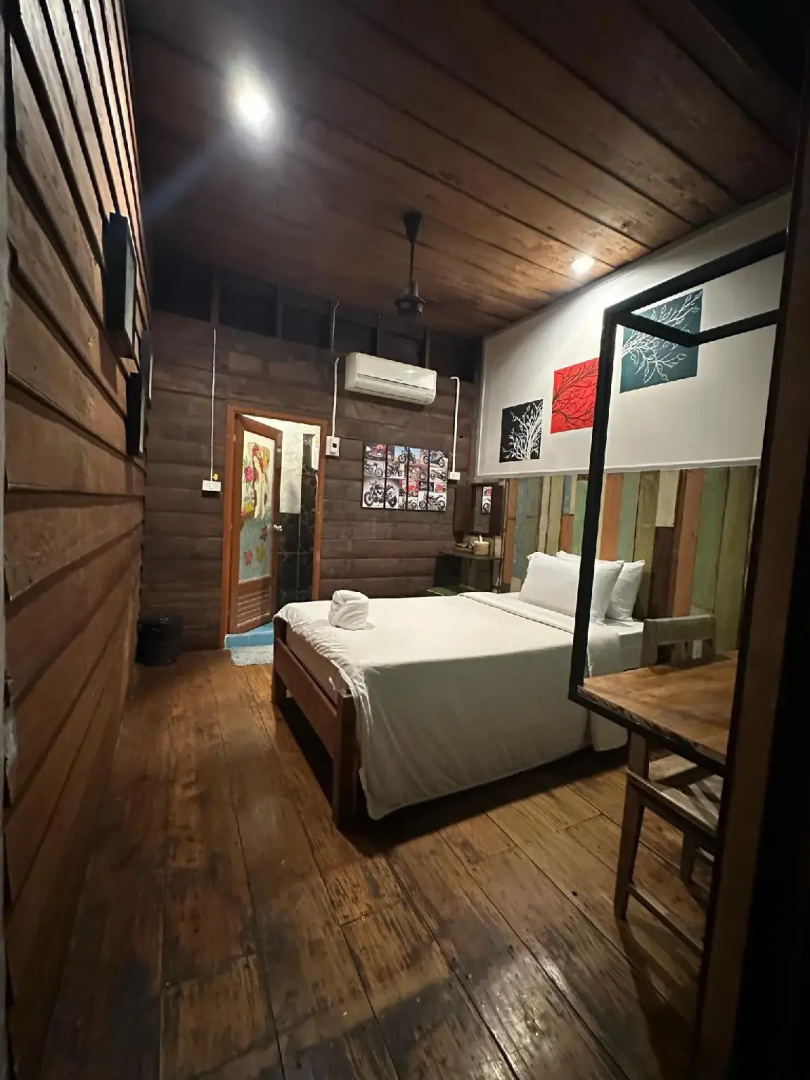 Poonsawasdi Hotel