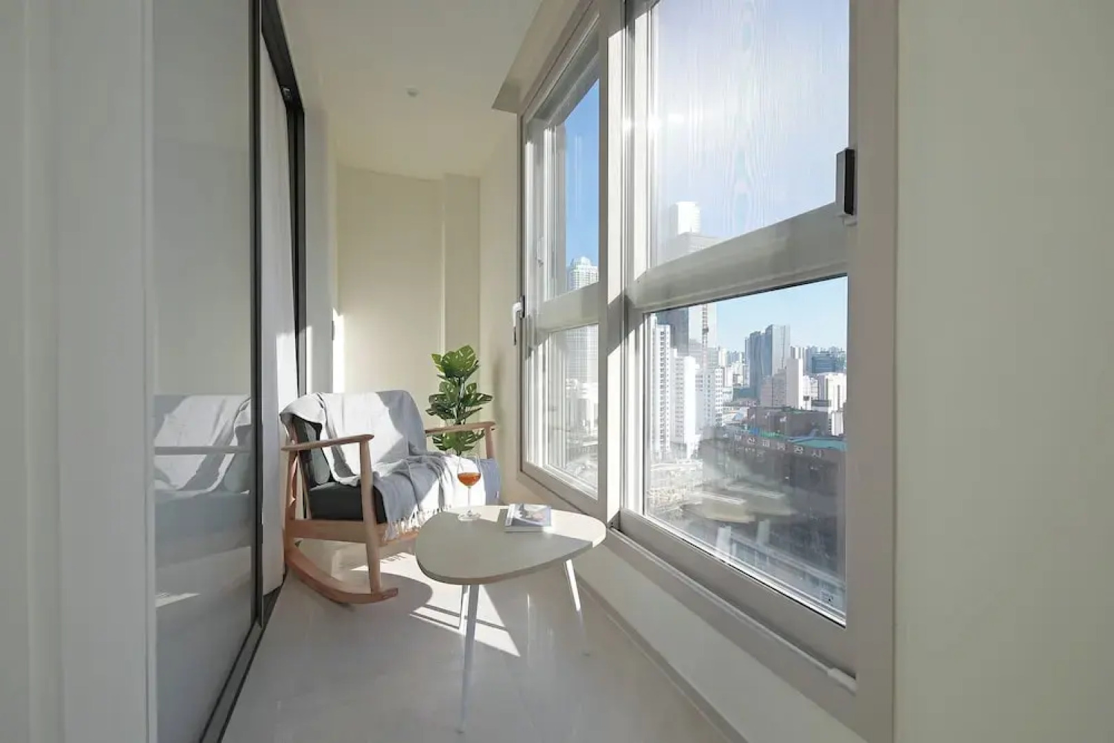 SOTA SUITE Busan Seomyeon