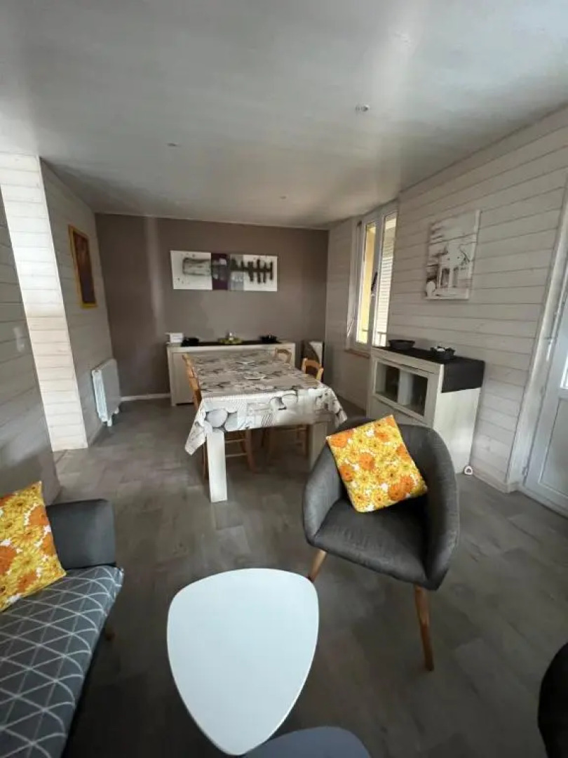 APPARTEMENT 4 PERSONNES CLASSE 2 ETOILES LEBOUCQ Laurent