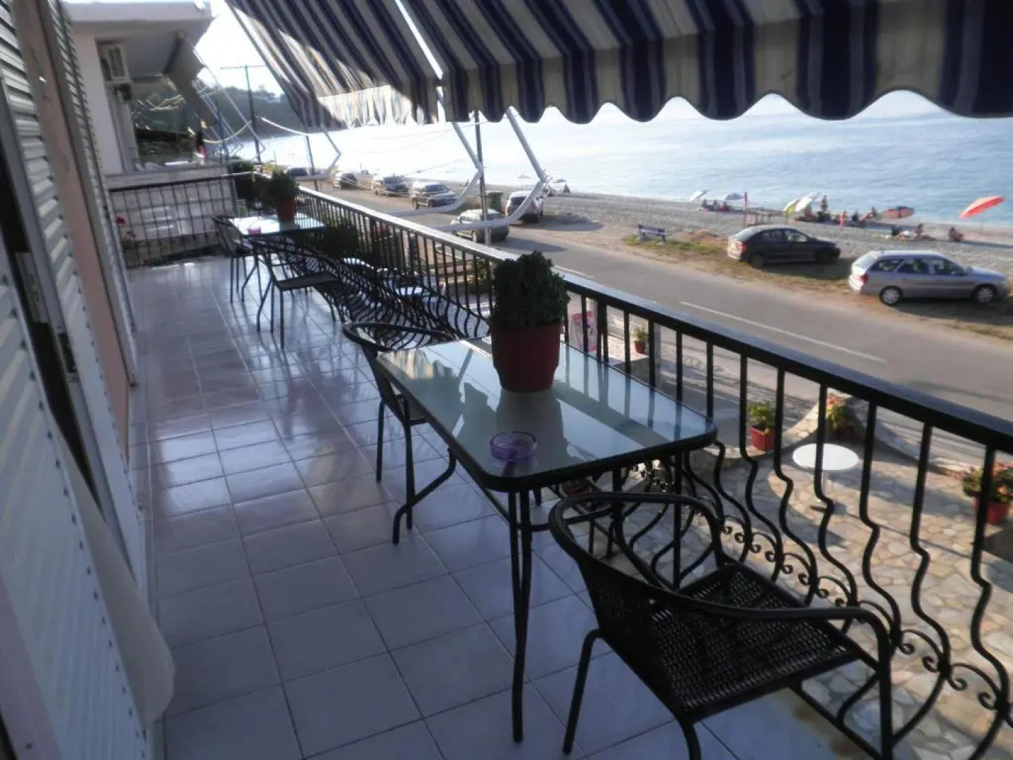 Eleni Kandilari Rooms