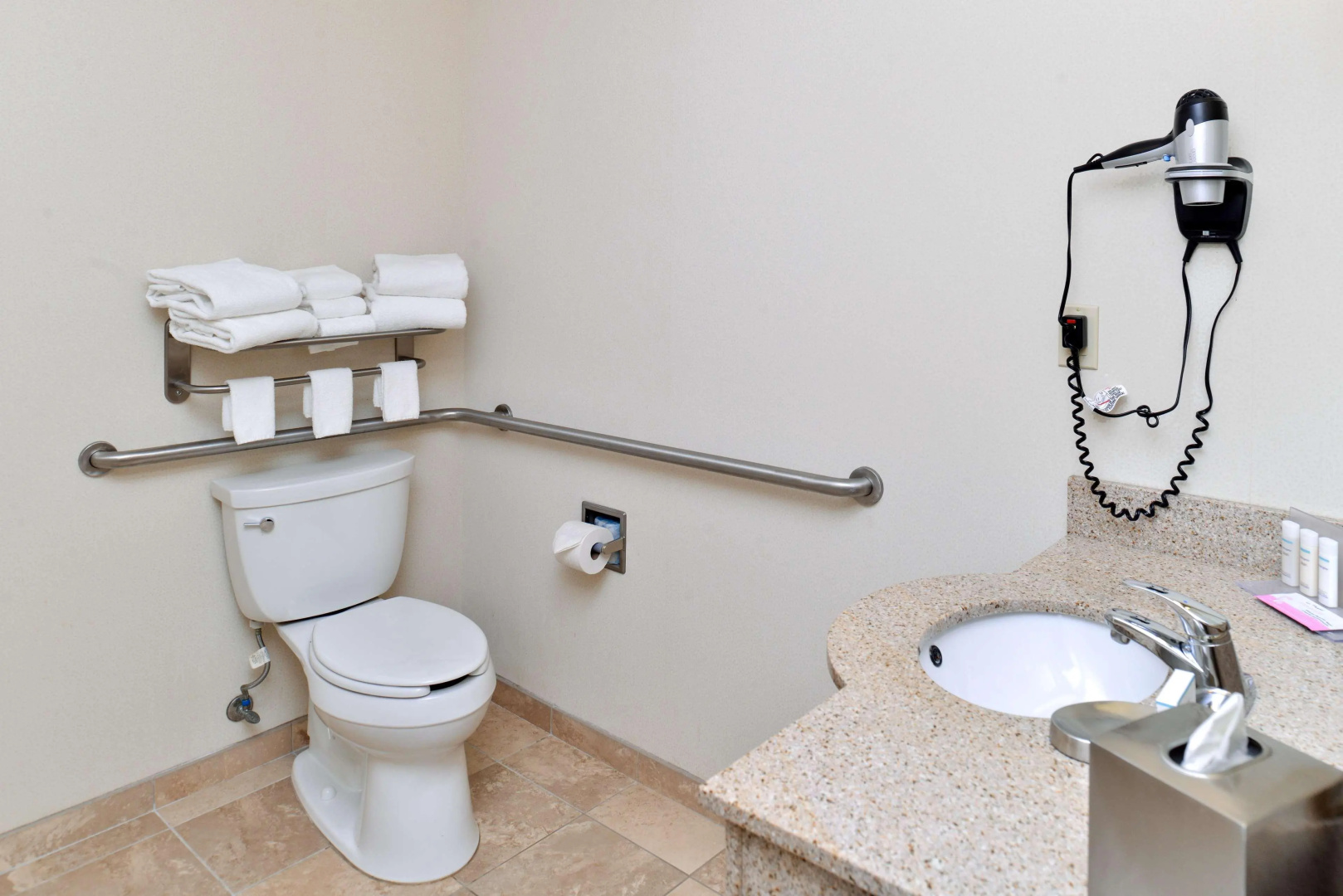 Hampton Inn & Suites Dayton - Vandalia
