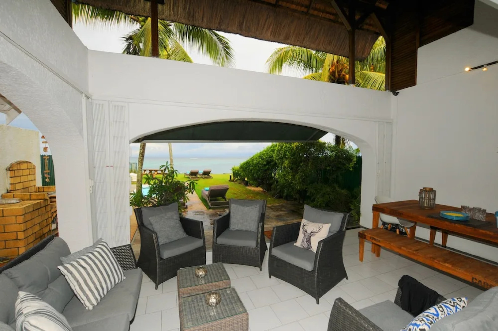 Villa Caro's Beachfront