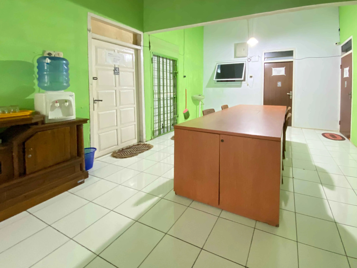 Guest House Hj Muriyah Syariah Slawi RedPartner