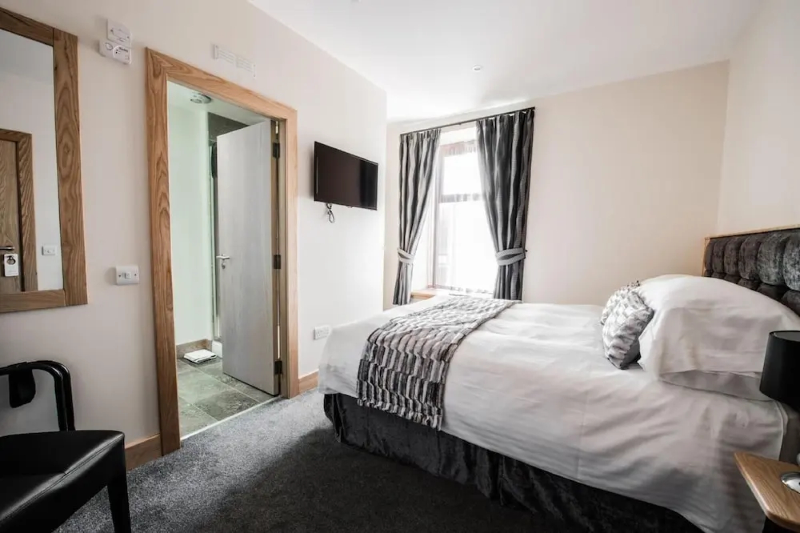 Seaview Hotel