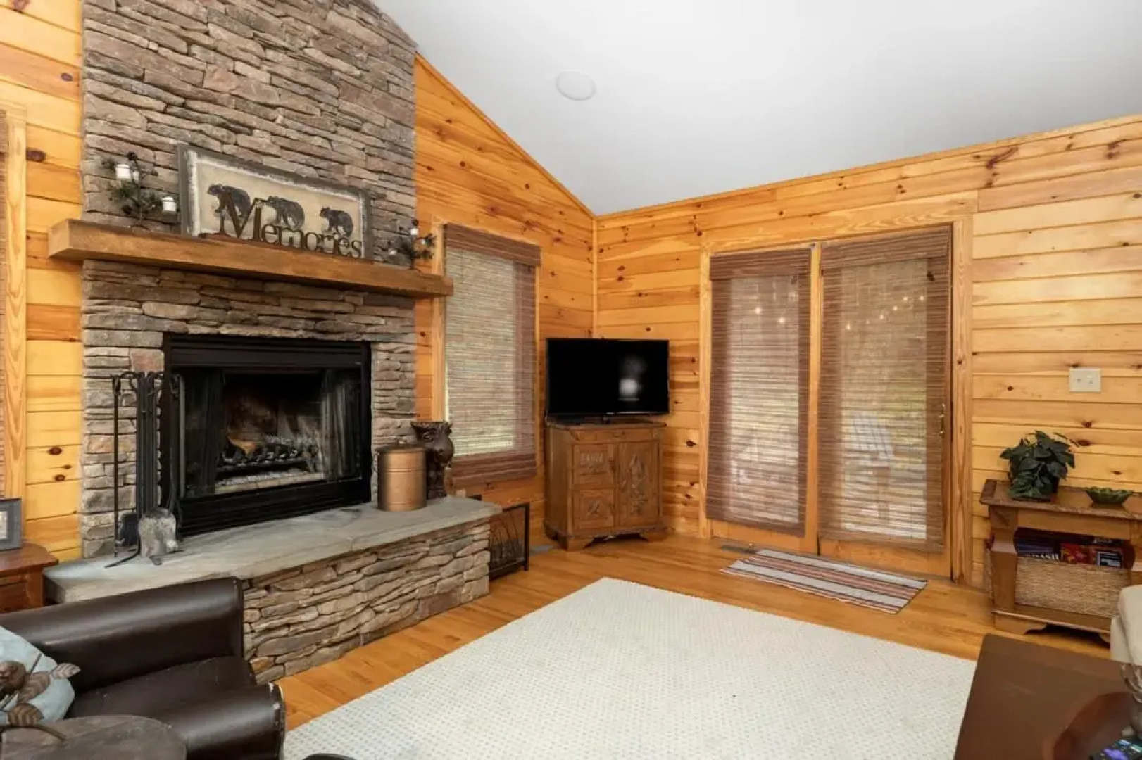 Deer Spring Home at Wintergreen Near to Ski Slopes