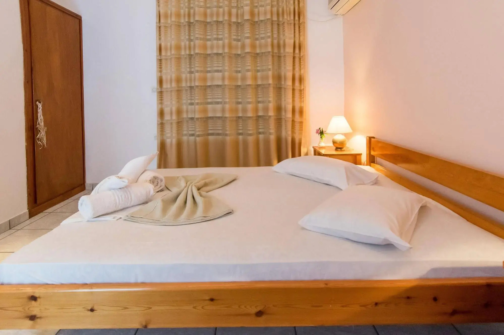 Zante Nest Studios & Apartments