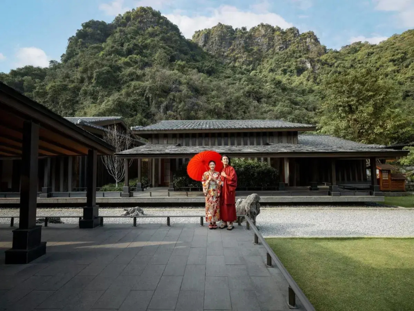 Yoko Onsen Quang Hanh