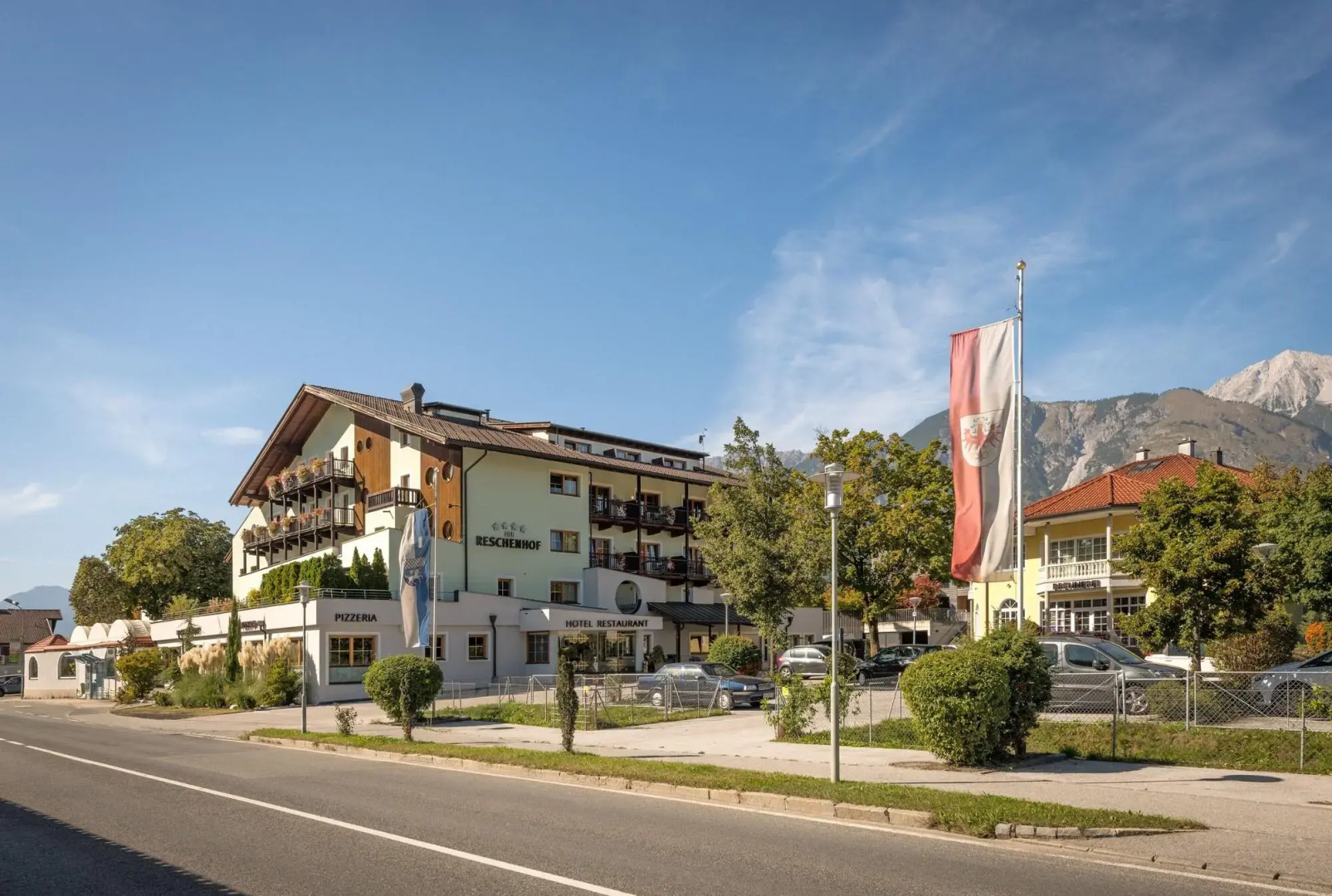 Der Reschenhof