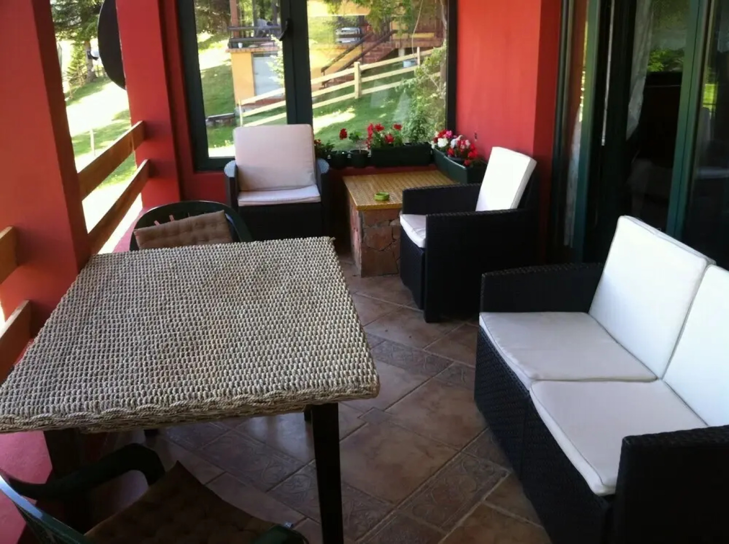 Rooms and Apartment Palas