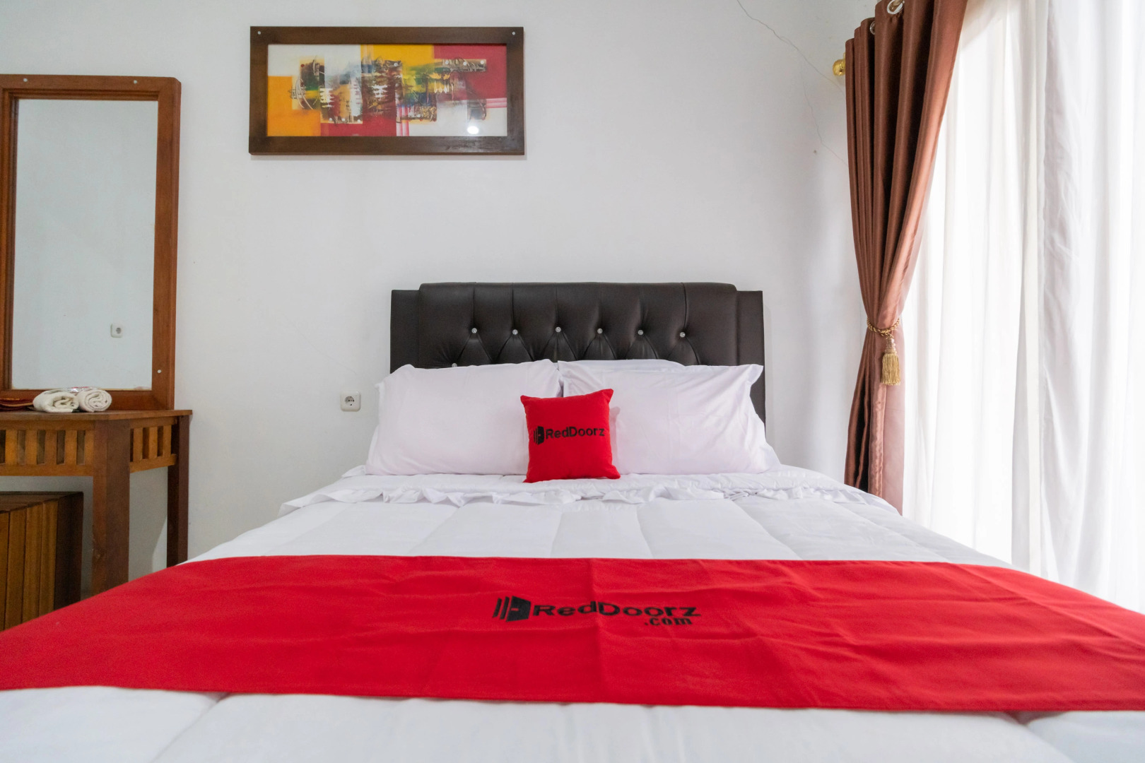 RedDoorz Syariah near Danau Kembar Solok