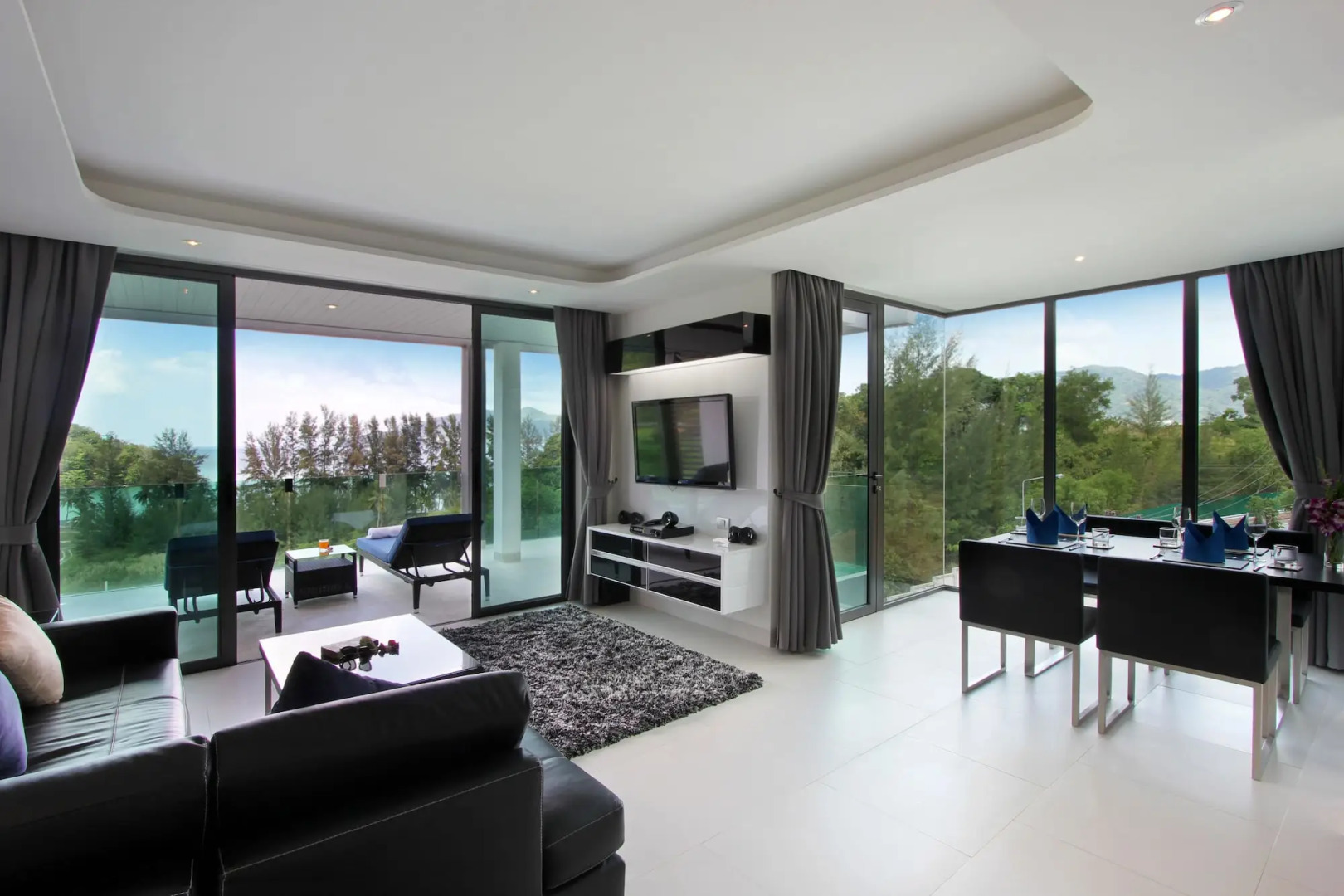 Absolute Twin Sands Resort & Spa