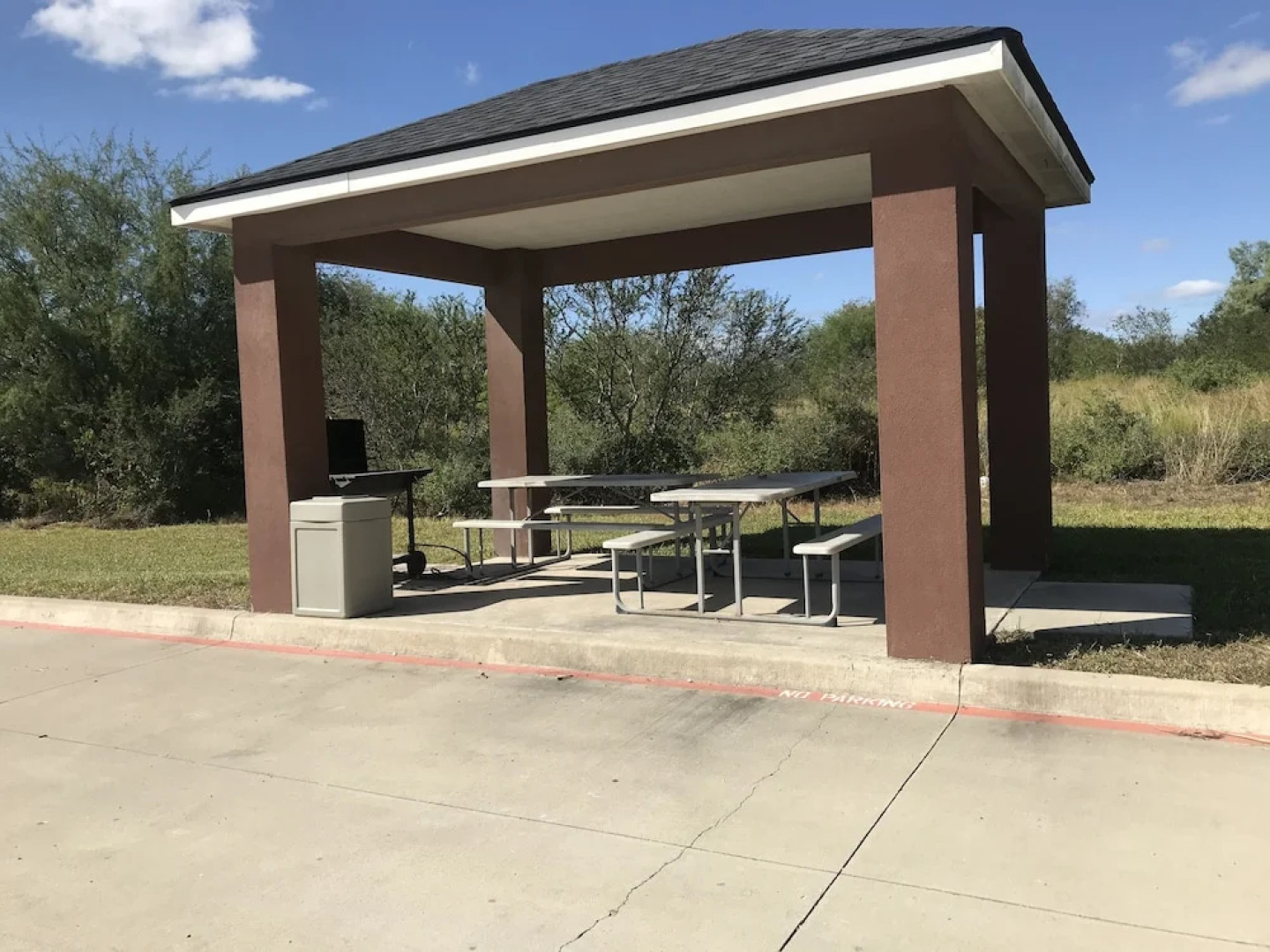 Holiday Inn Express Kenedy