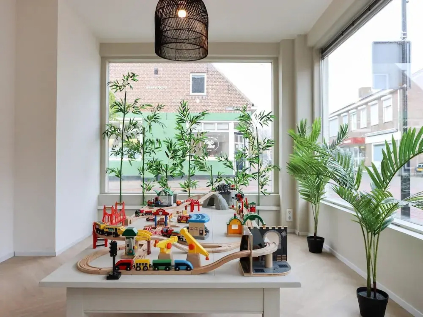 Pleasant Holiday Home in Vrouwenpolder With Garden