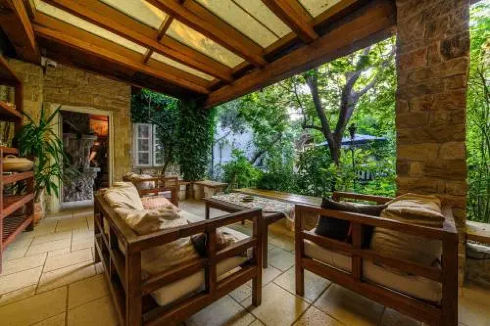 Wine Garden Rooms