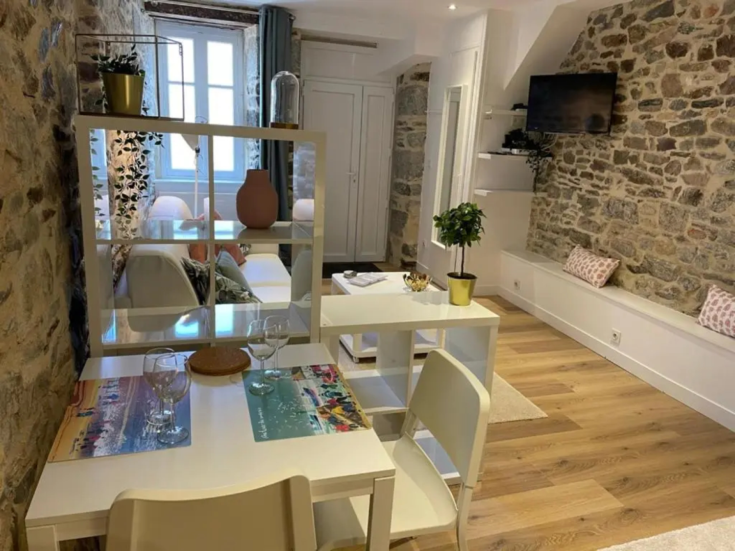 Studio Hypercentre a 1 Mn Plage Et Des Ports