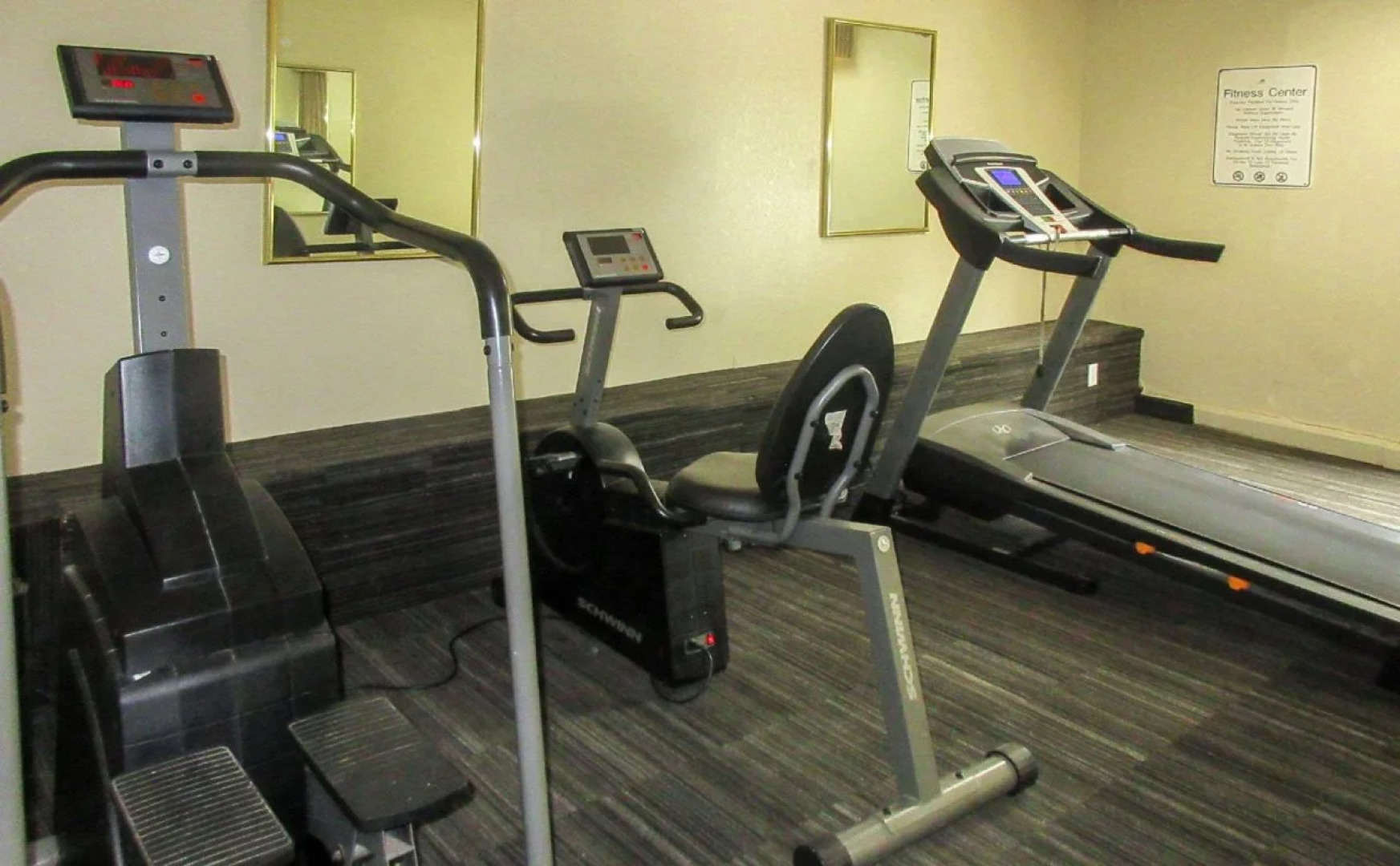 Quality Inn & Suites Apex - Holly Springs