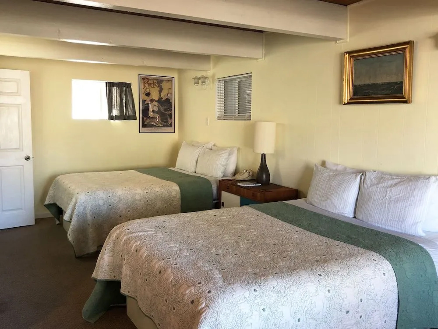 Wheeler on the Bay Lodge & Marina