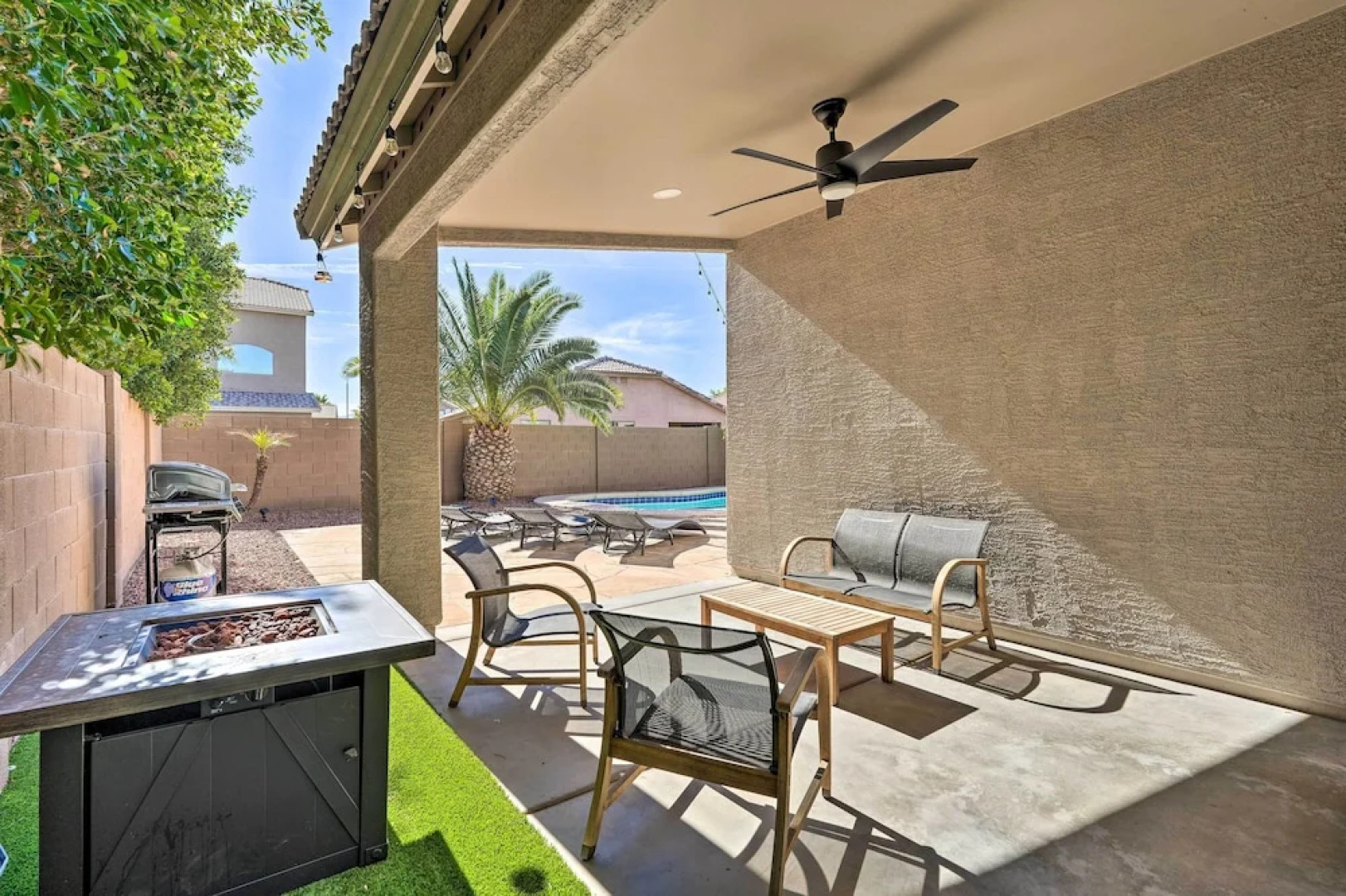 Avondale Home w/ Pool, 5 Mi to State Farm Stadium!