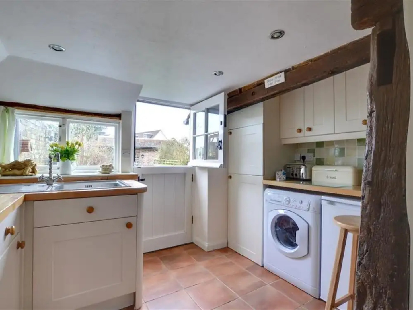 Pretty Holiday Home in Sedlescombe Kent With Garden