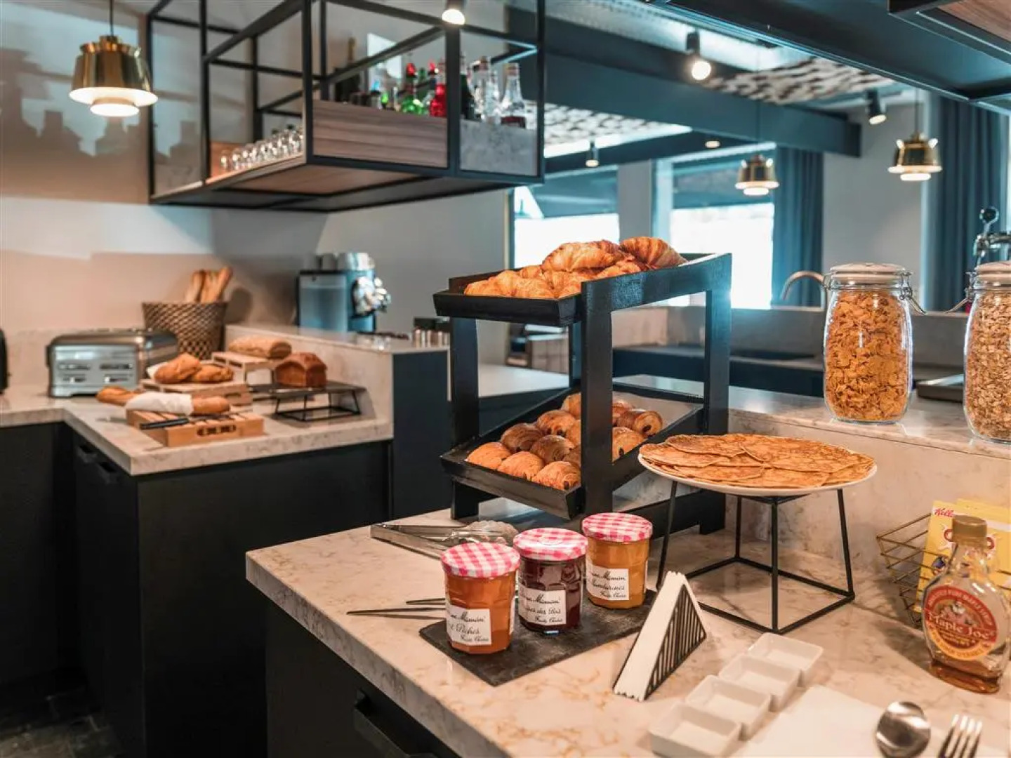 ibis Styles Laval Centre Gare